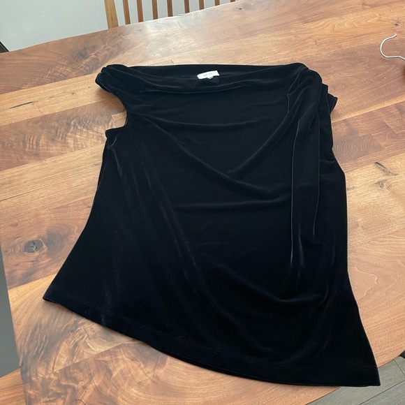 Reiss Dylan Elegant Black Velvet Drape off shoulder Top Black Sz L - Picture 6 of 8